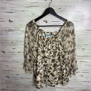 Alice + Olivia Beige brown silk Blouse size medium